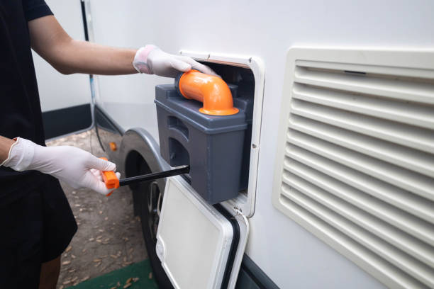 Portable Toilet Options We Offer in Hillsdale, MI